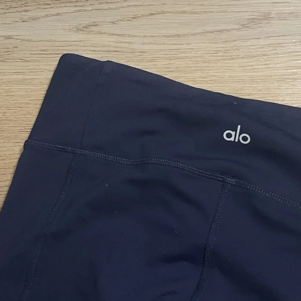 ALO Yoga Moto Leggings rich navy blue s small mid low rise - Picture 6 of 6
